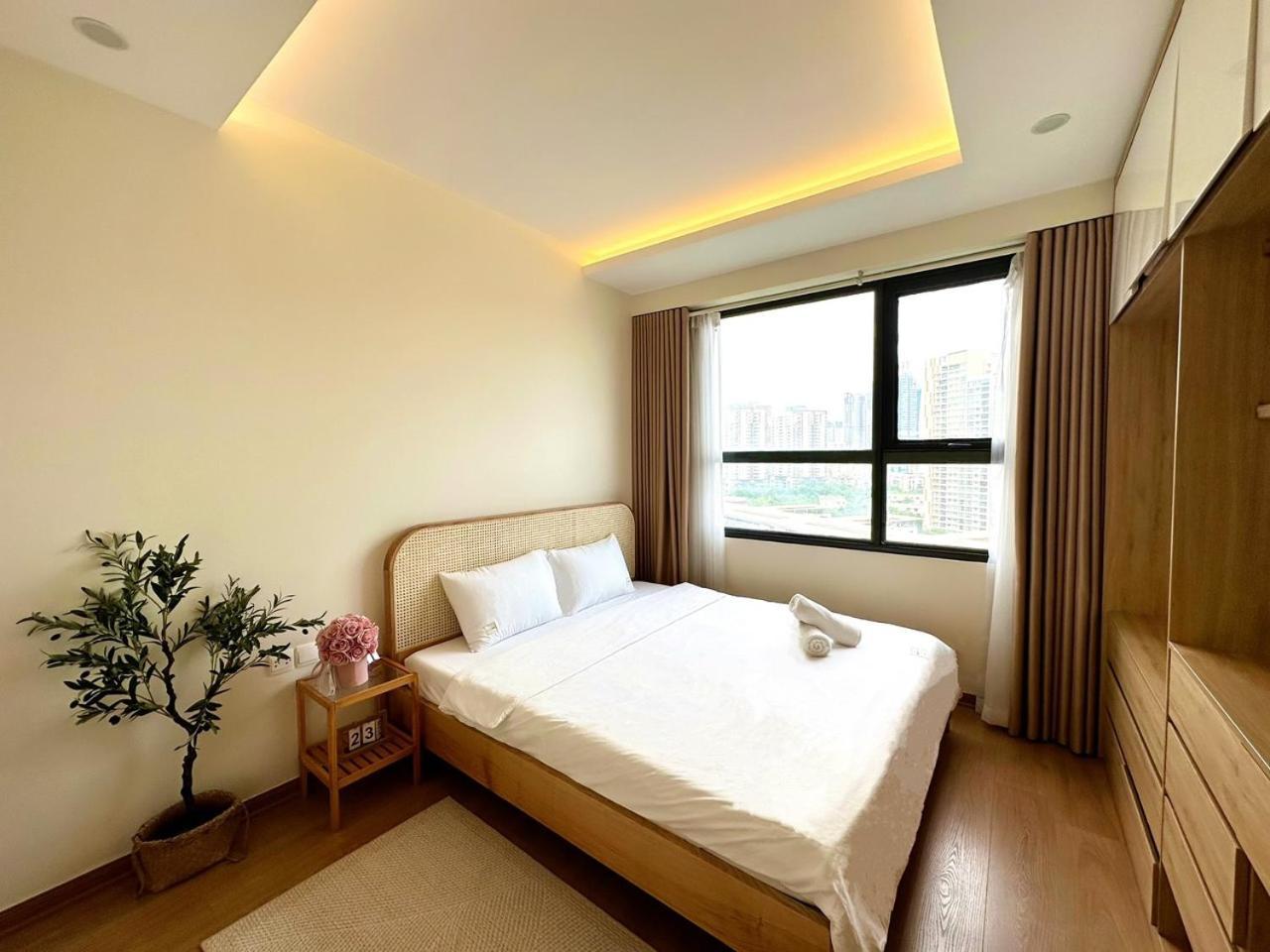 Lilyhome - Vinhomes D'Capitale Services Apartment Hanoi Kültér fotó