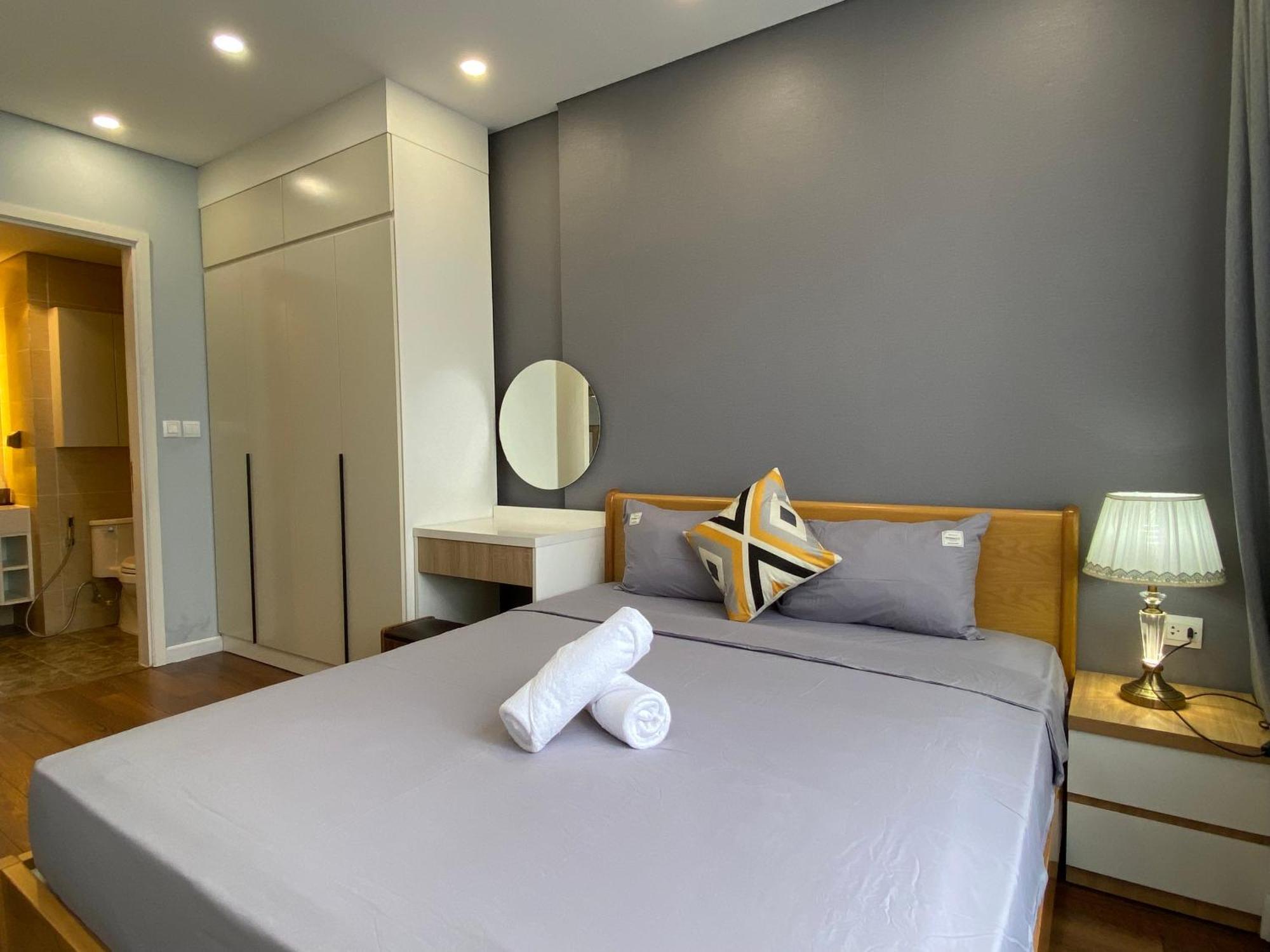 Lilyhome - Vinhomes D'Capitale Services Apartment Hanoi Kültér fotó