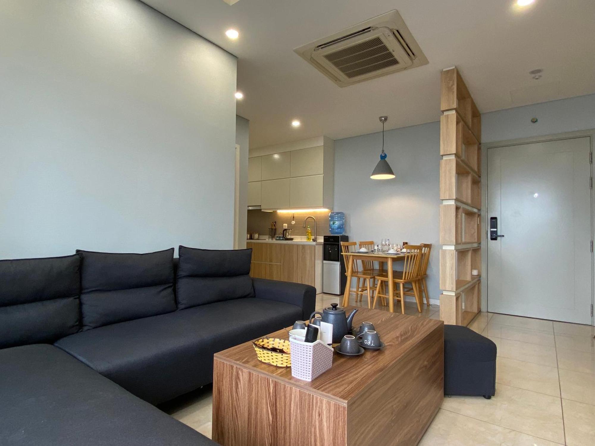 Lilyhome - Vinhomes D'Capitale Services Apartment Hanoi Kültér fotó